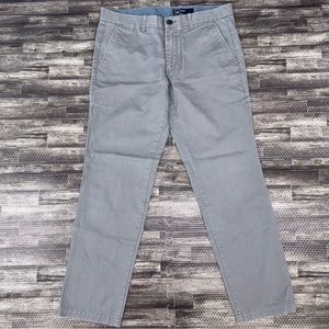 Men’s Size 32 x 30 Gap Slim Fit Chino Pants in Gray 100% Cotton 4 Pockets